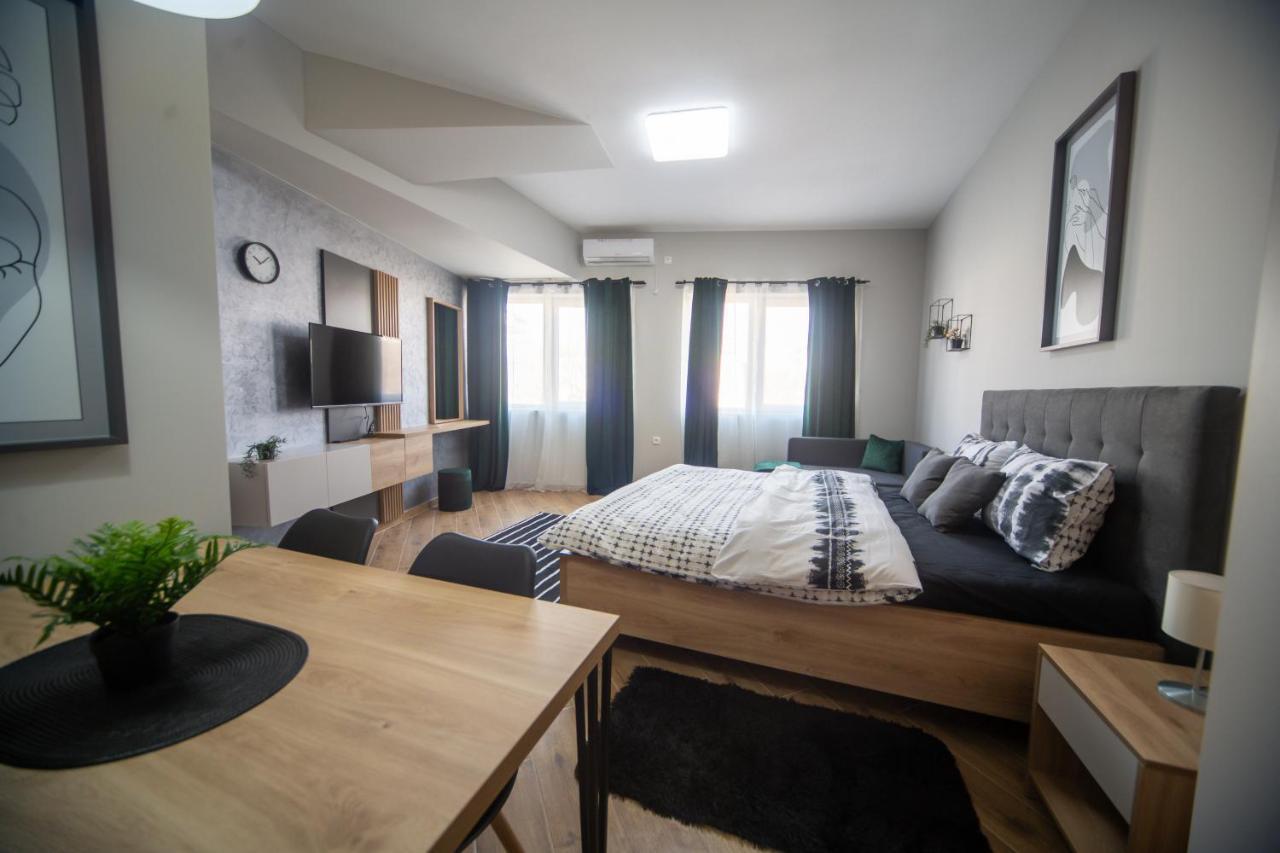 Manoir Apartments City Center Novi Sad Exteriér fotografie